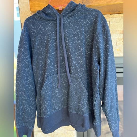 Amazon Essentials Fleece Pullover Hoodie XL - Picture 3 of 7